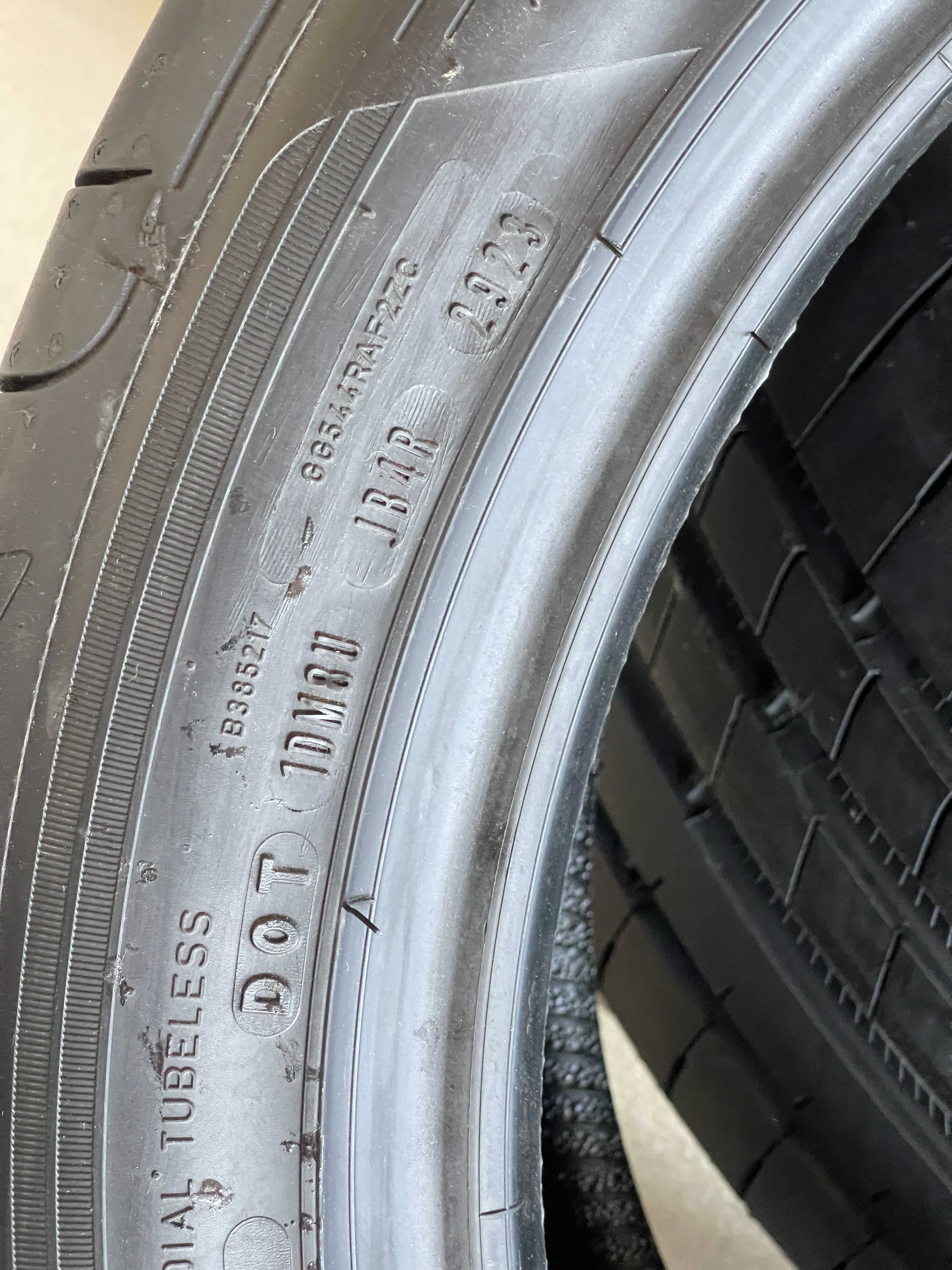 245/45 R18 GoodYear