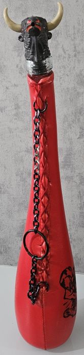 Garrafa Espanhola Rara – Design Touro