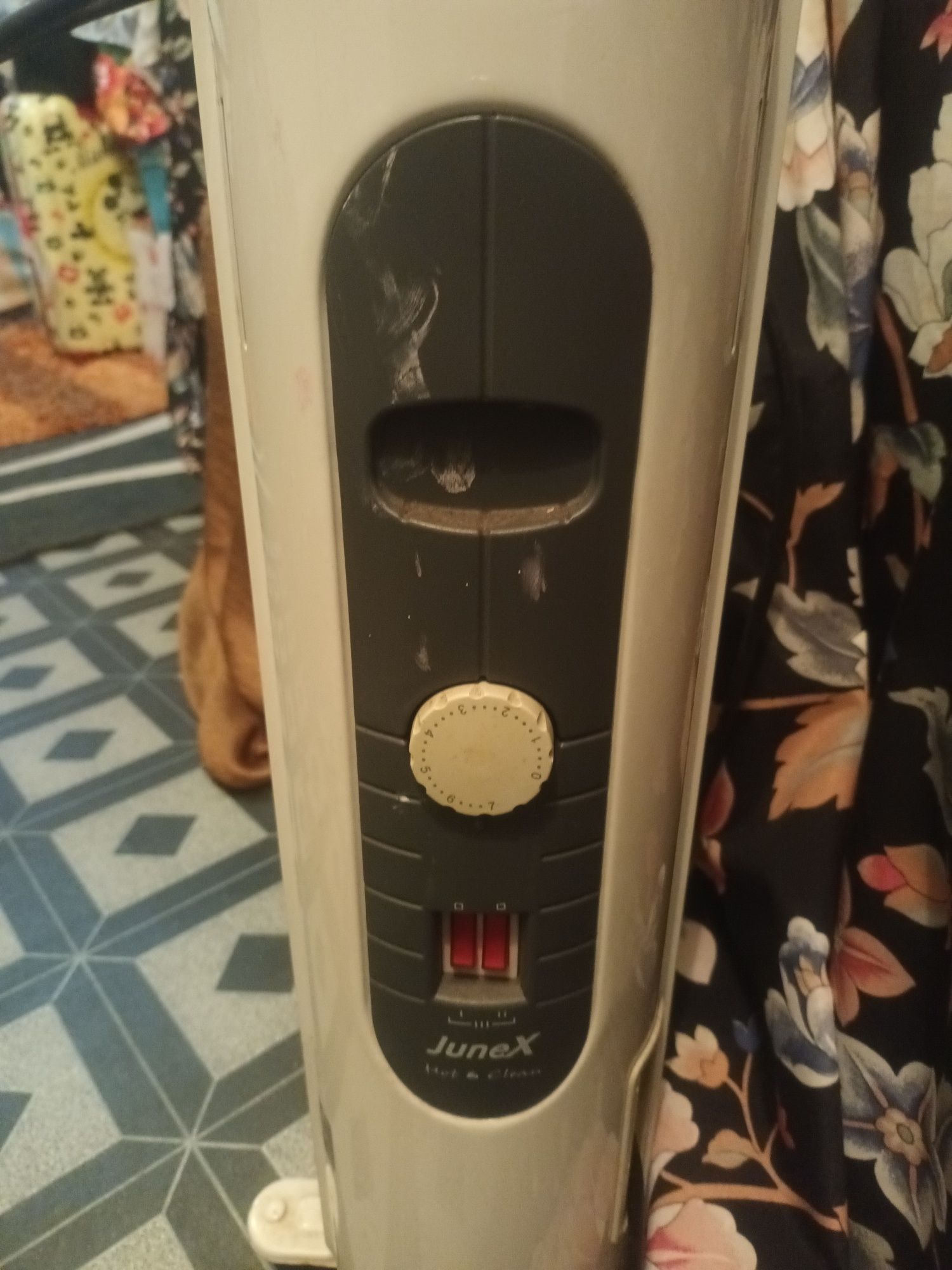Aquecedor Junex a óleo. 2000w