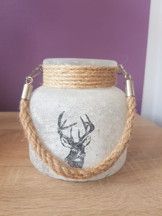 Śliczny ozdobny słoiczek