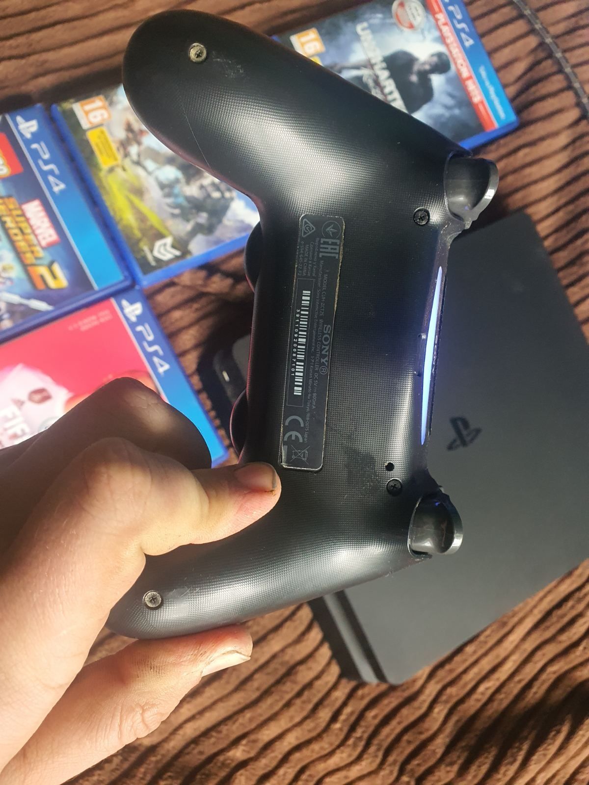 Консоль ps4 slim 500gb