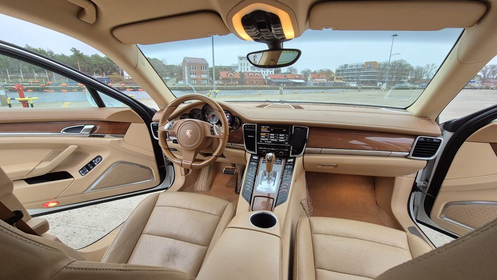 Porsche Panamera 4S 4.8 V8 400 KM
