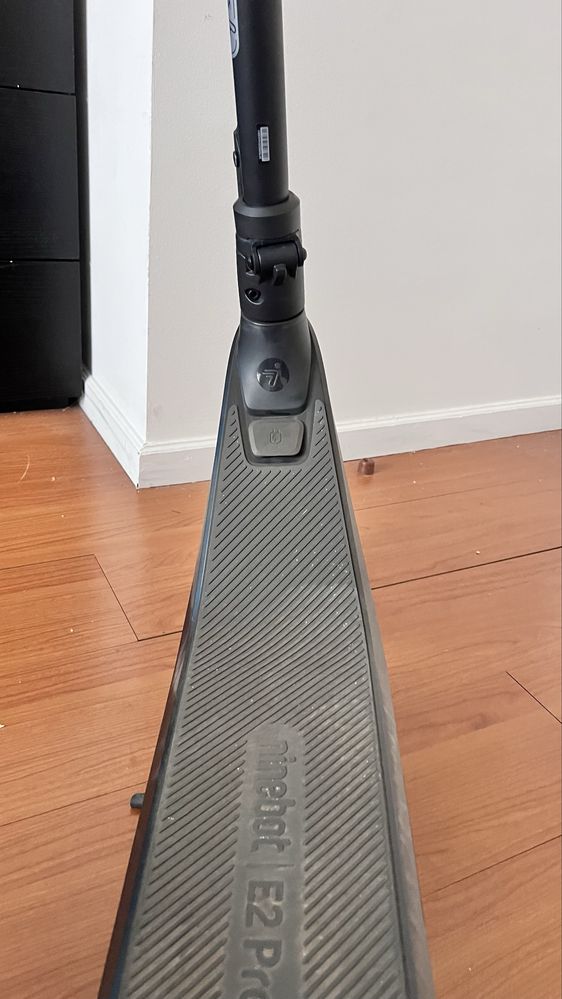 Ninebot e2 pro.