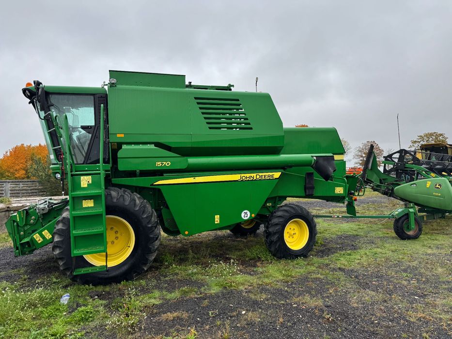 Kombajn zbożowy john deere 1570