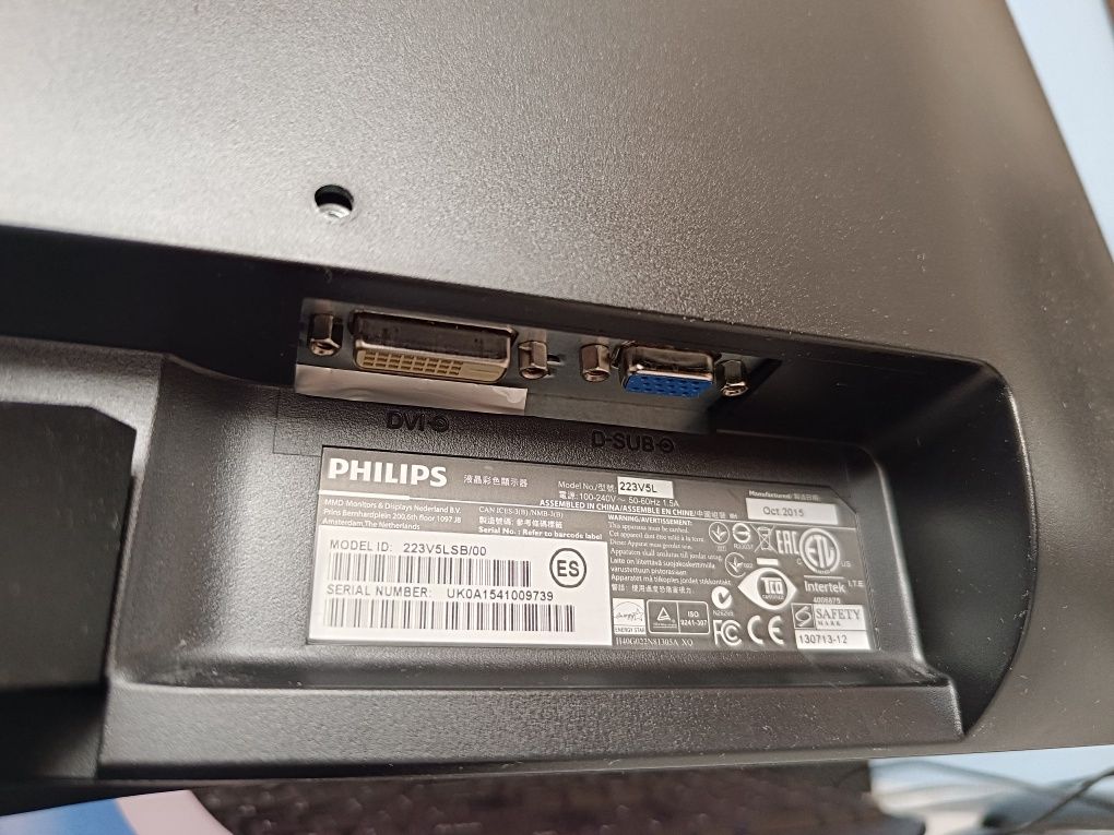 Monitor  21,5" Philips 223V5L 1920x1080 super igła