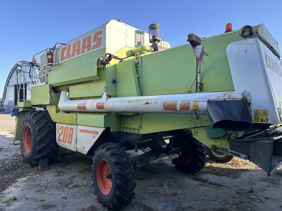 Комбайн Claas MEGA 208