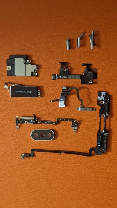 Запчасти IPhone Х, 8+