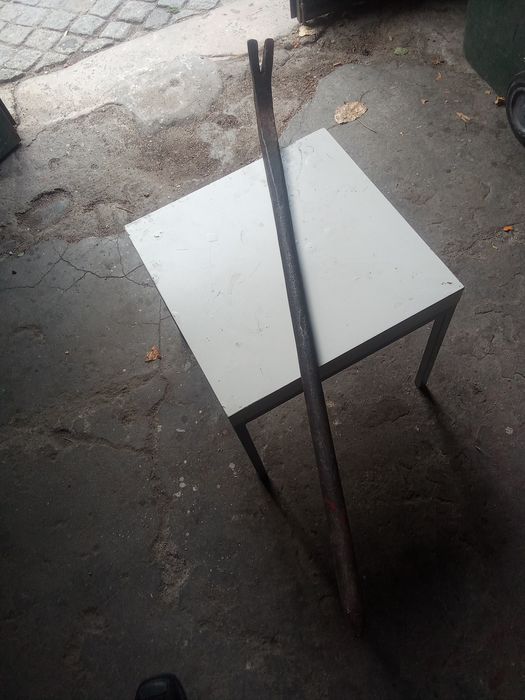 Arranca pregos. Rubosto. Construção civil ou metalúrgica.