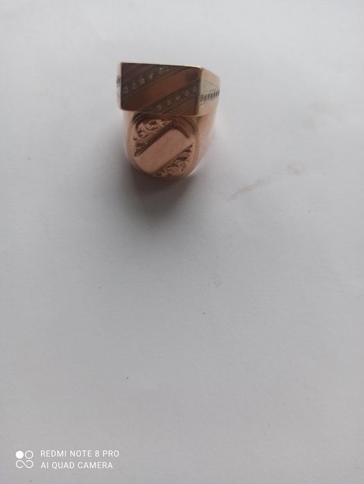 Продам золоті перстені
