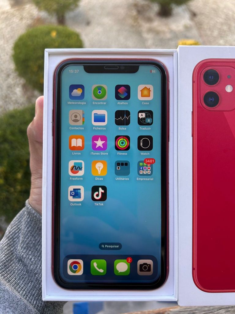 iPhone 11 256GB RED na Caixa