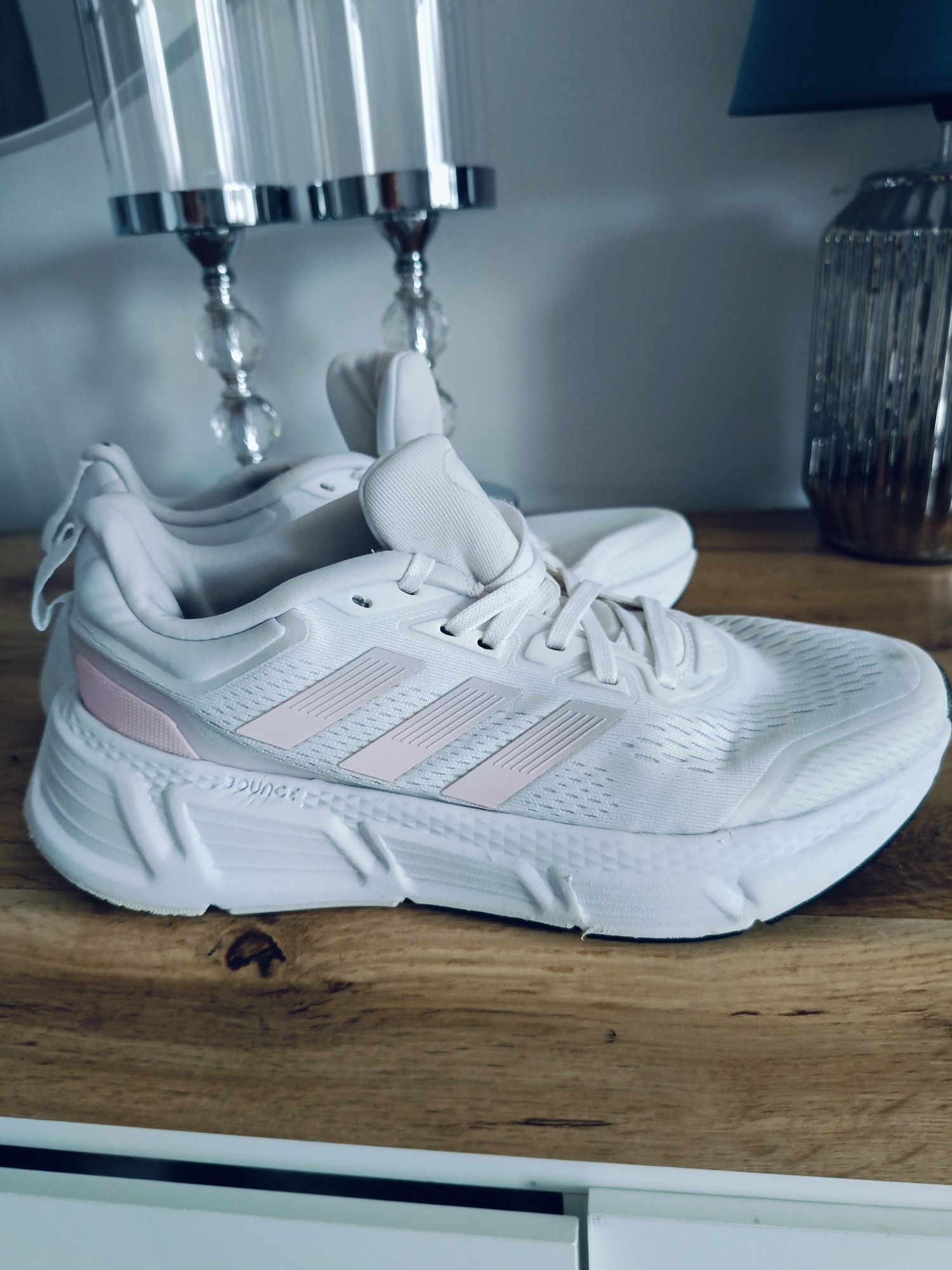 Buty adidas questar 40i 2/3 białe