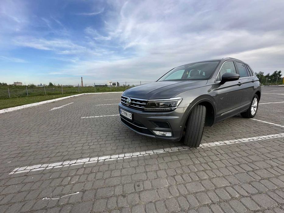Продам автомобіль Volkswagen Tiguan 2017