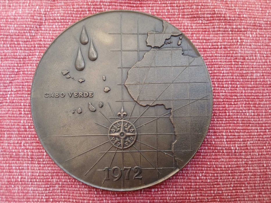 Medalha Instalação de Dessalinização Mindelo 1972