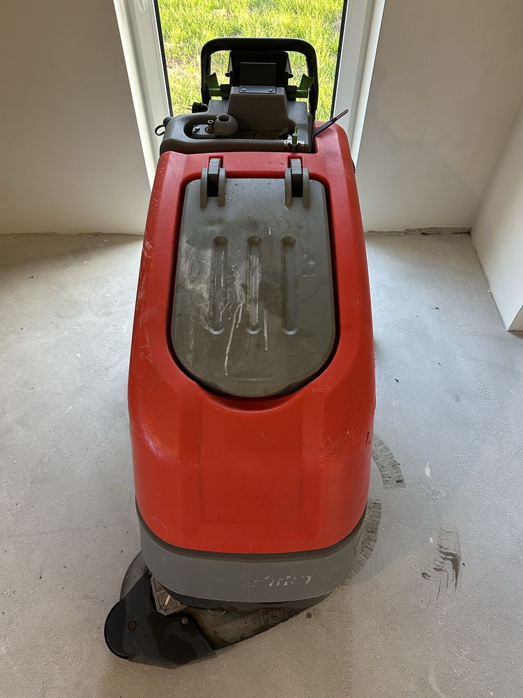 Hako b70 samojezdna 650/26