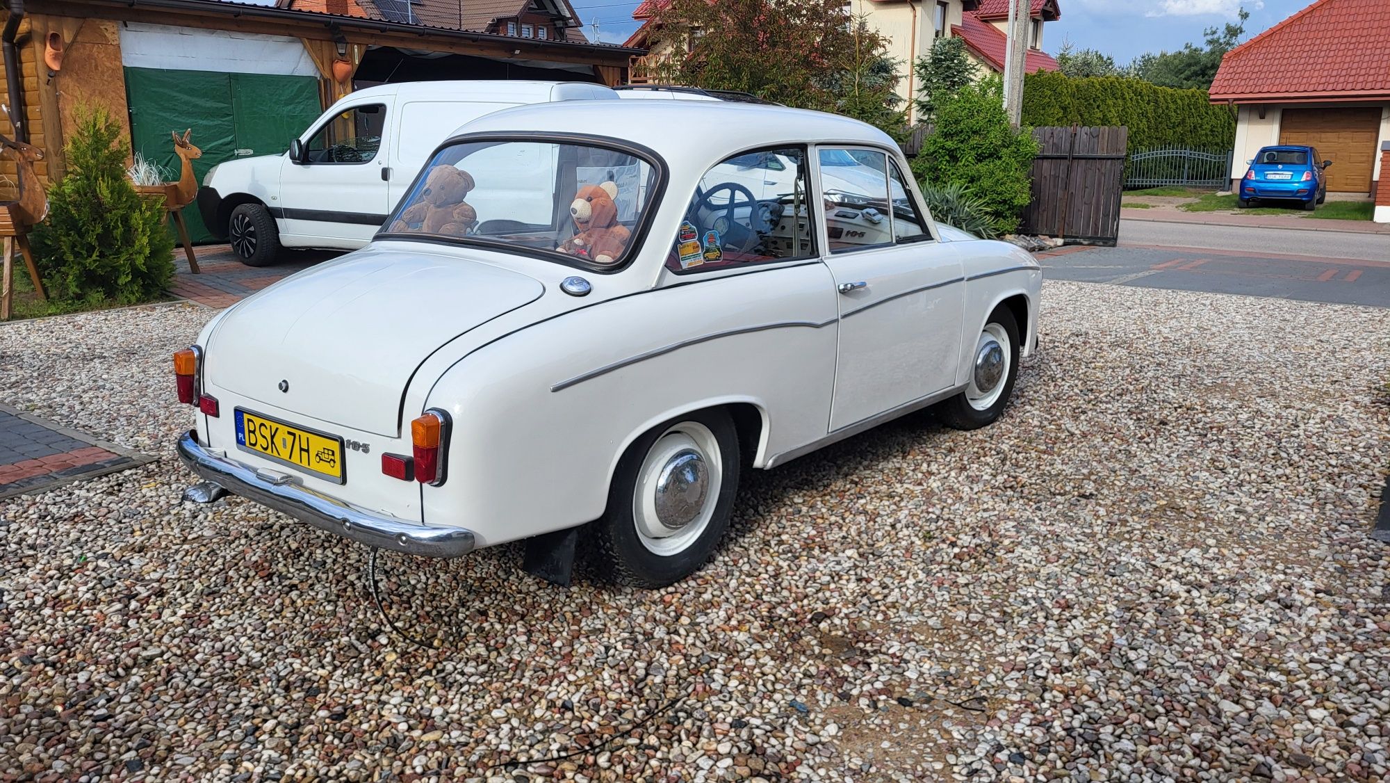 Syrena 105, 1977r zarejestrowana/zabytek