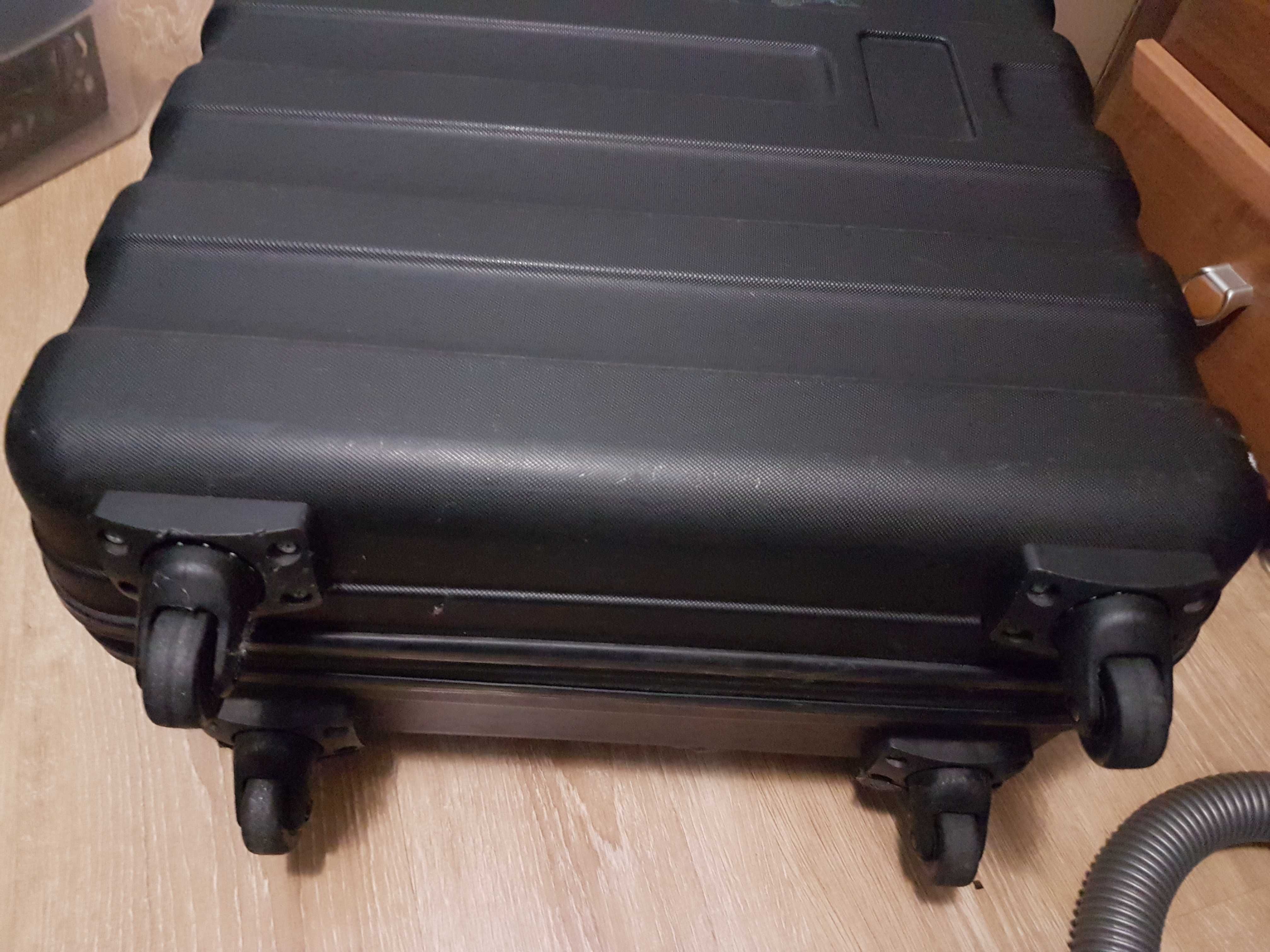 Dron DJI Inspire 1 zestaw z walizką
