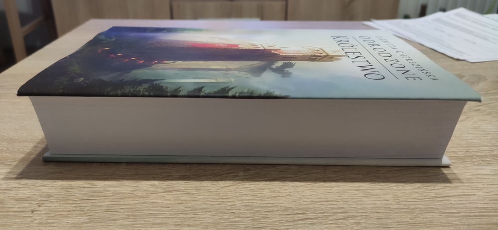 Odrodzone królestwo Elżbieta Cherezińska