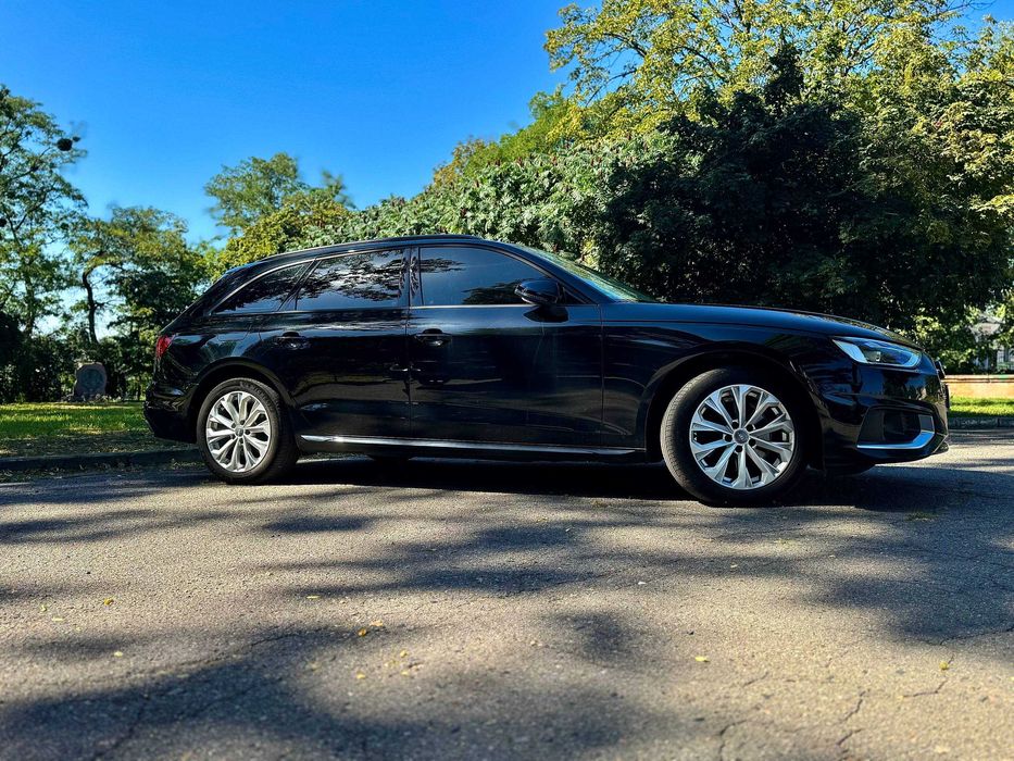 Audi A4 B9  2020