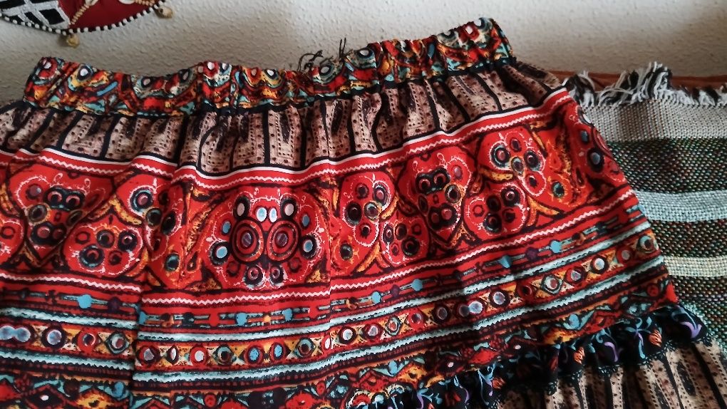 Saia comprida sem marca