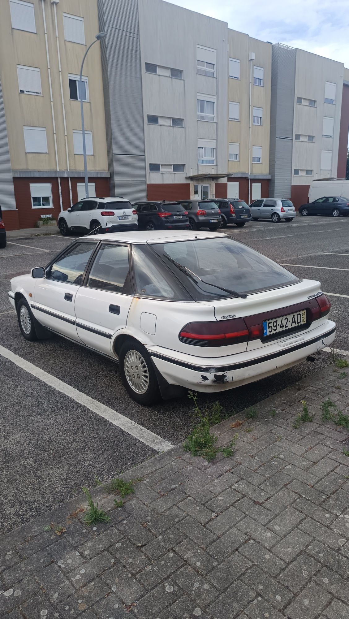 Toyota Corolla E90
