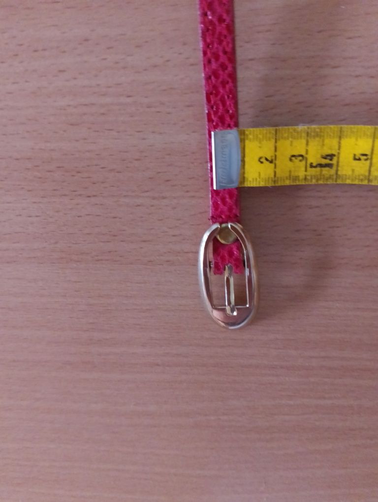 PASEK czerwony ze złotymi elementami, wąski, Accessorize, do sukienki