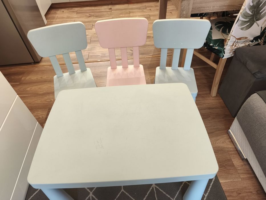 Stolik i 3 krzesełka Ikea mammut