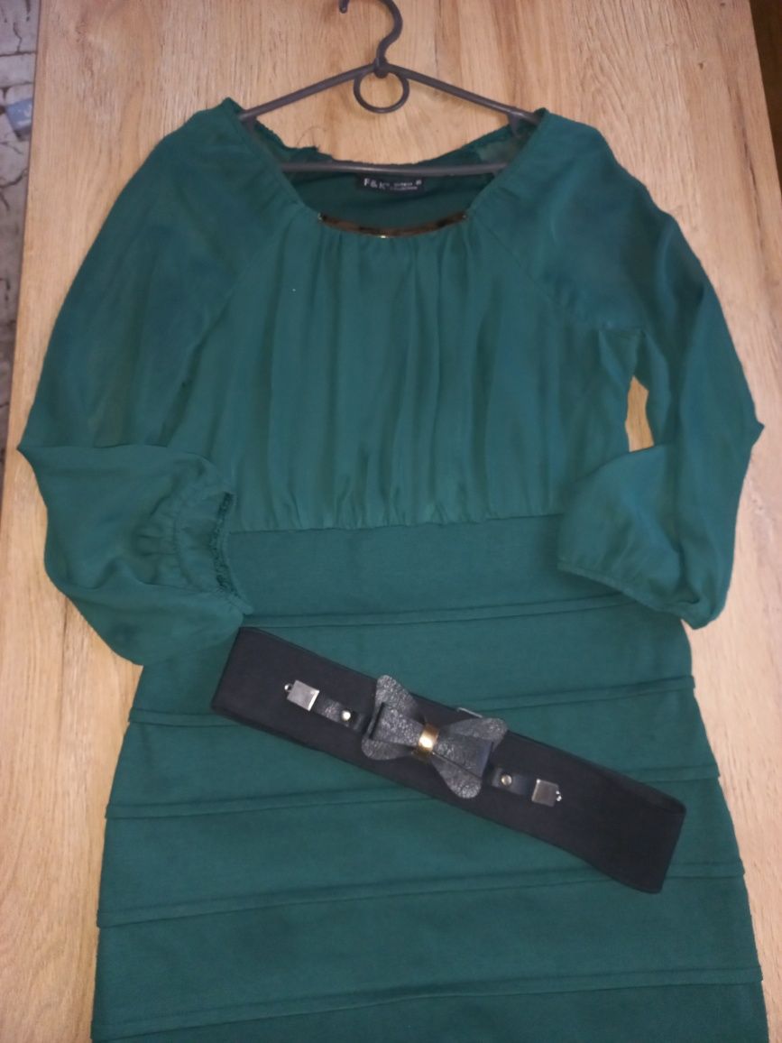 Нарядне зелене плаття