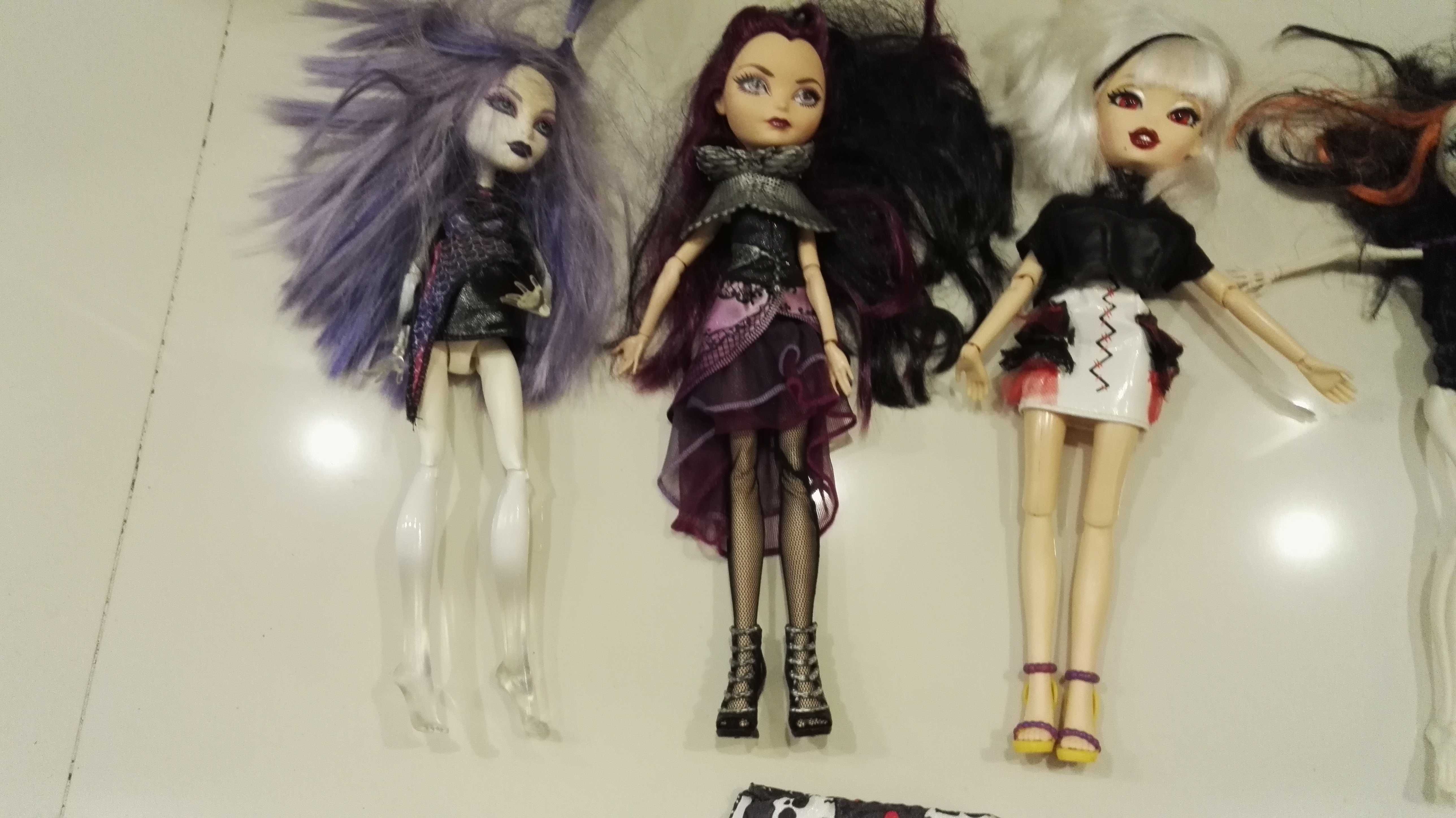 Lalki Monster High Ever After , Bratzillaz  ,4sztuki   < no 4
