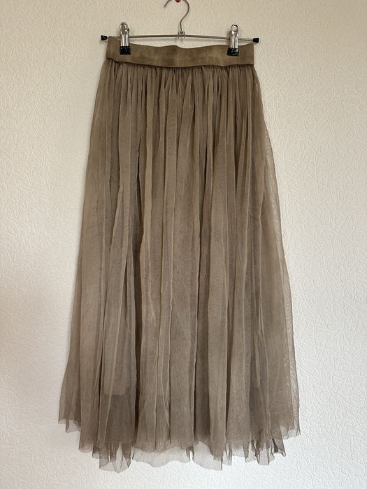 Пишна фатинова спідниця