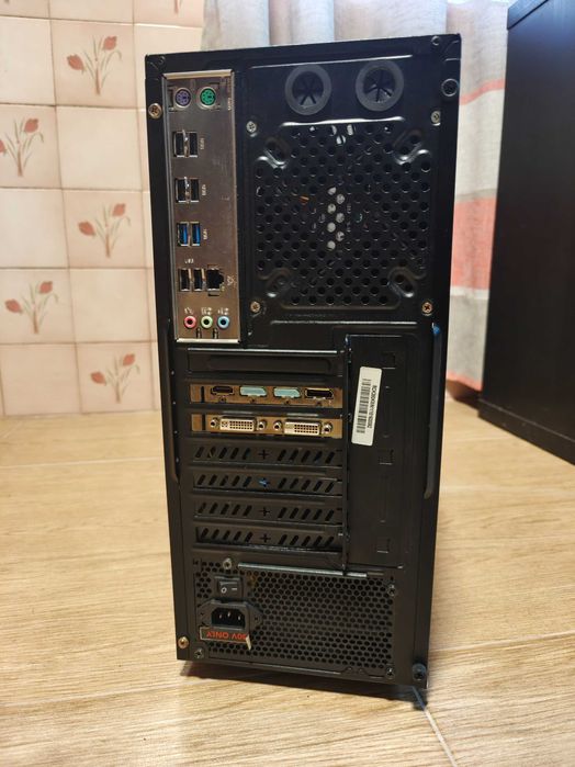 Computador "light gaming"