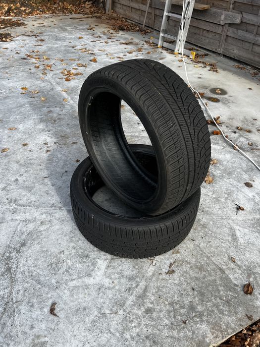 Opony zimowe HANKOOK 225/40/19 cztery sztuki komplet