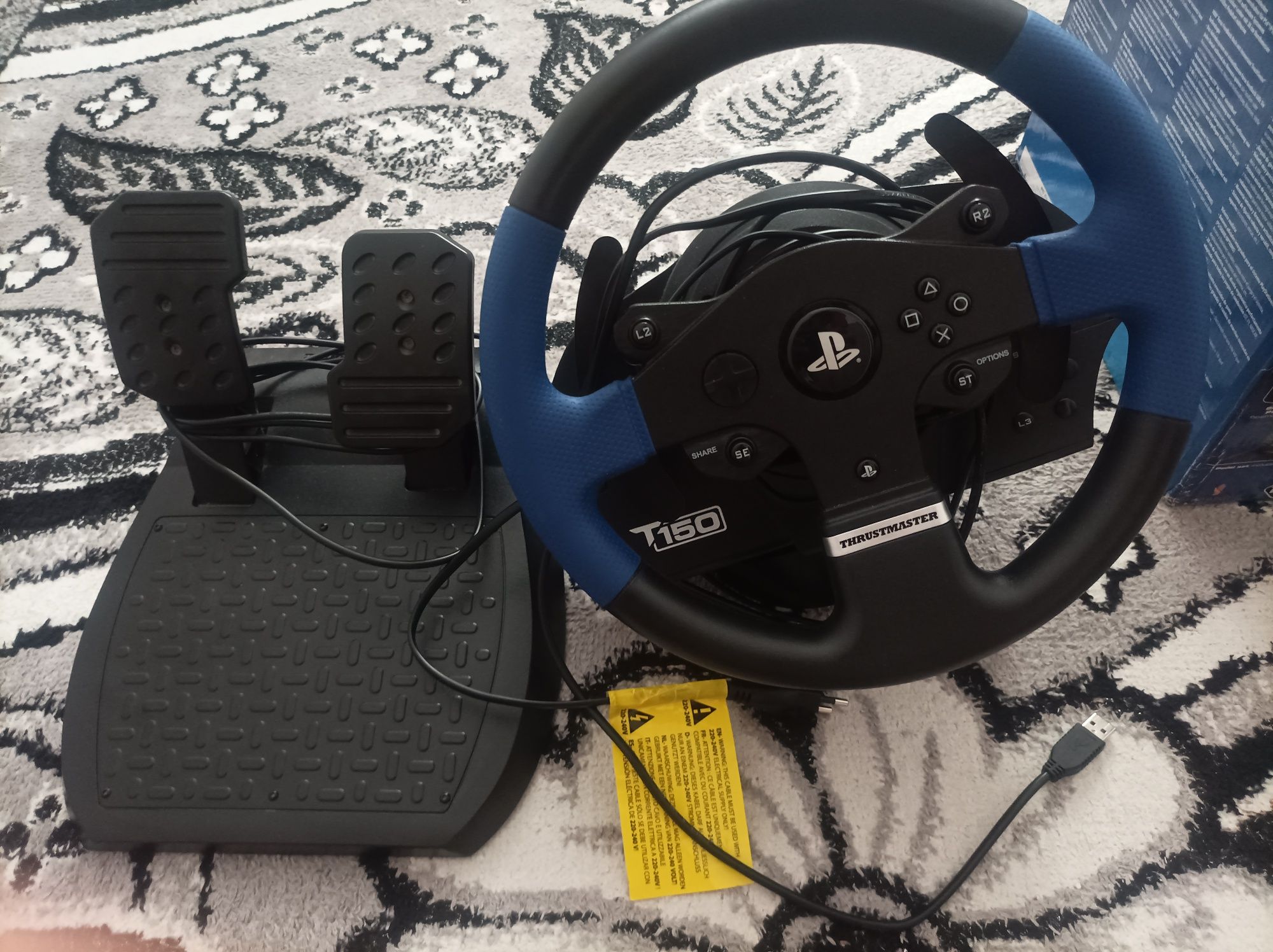 Kierownica thrustmaster t150 jak nowa