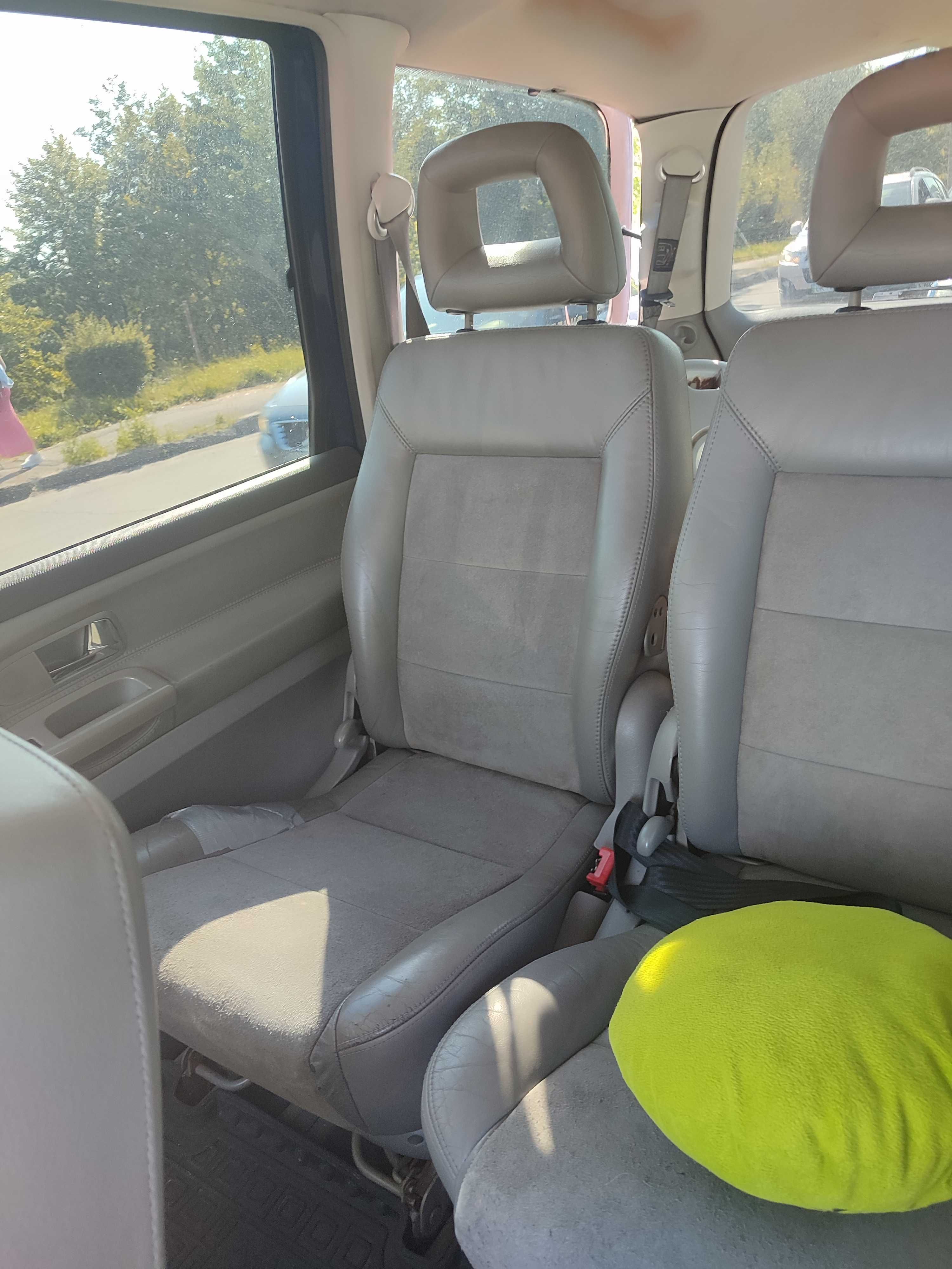sharan VW 2002р. дизель 1,9 автомат