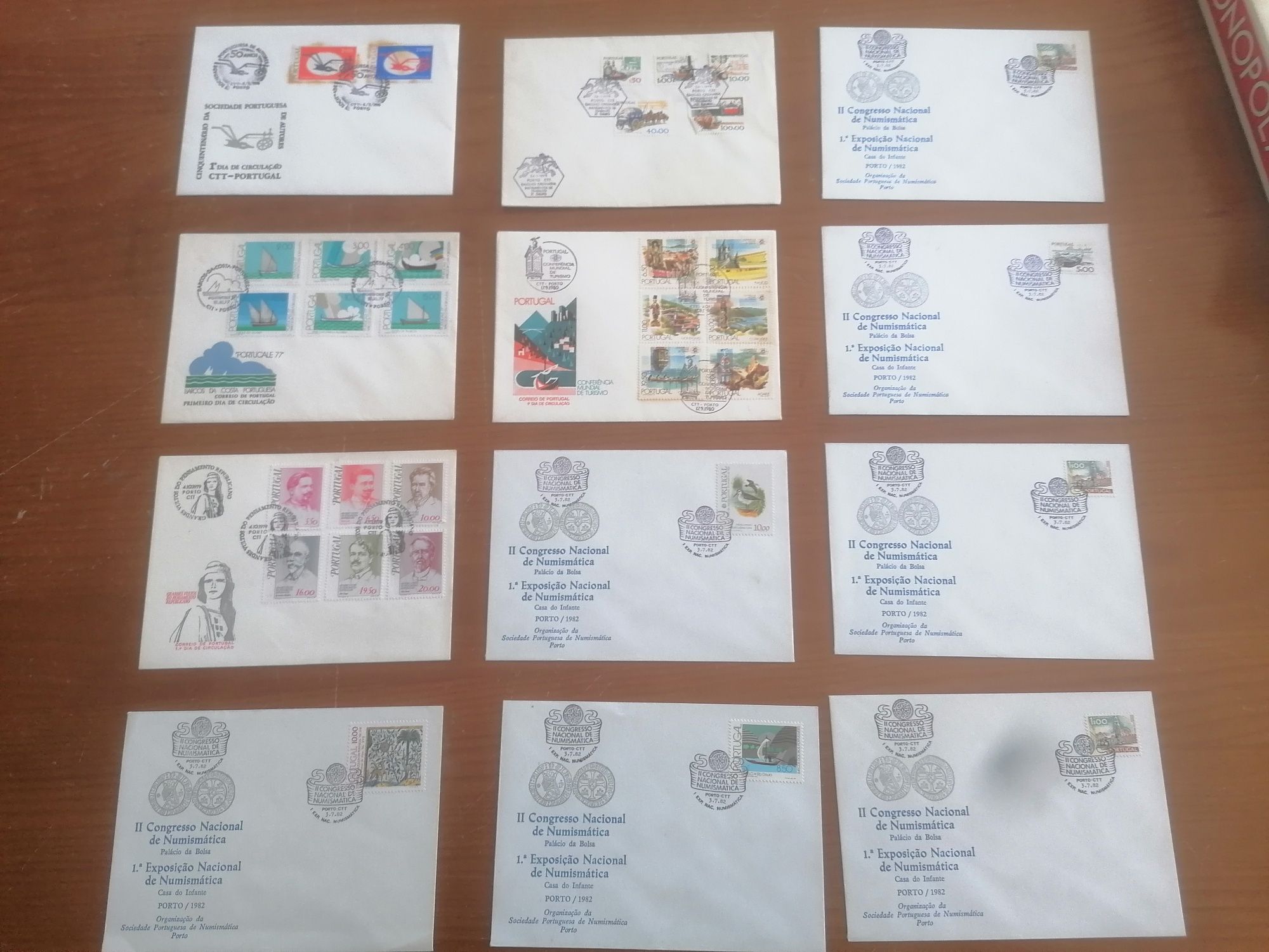 Conjunto de 12 envelopes selados novo antigos