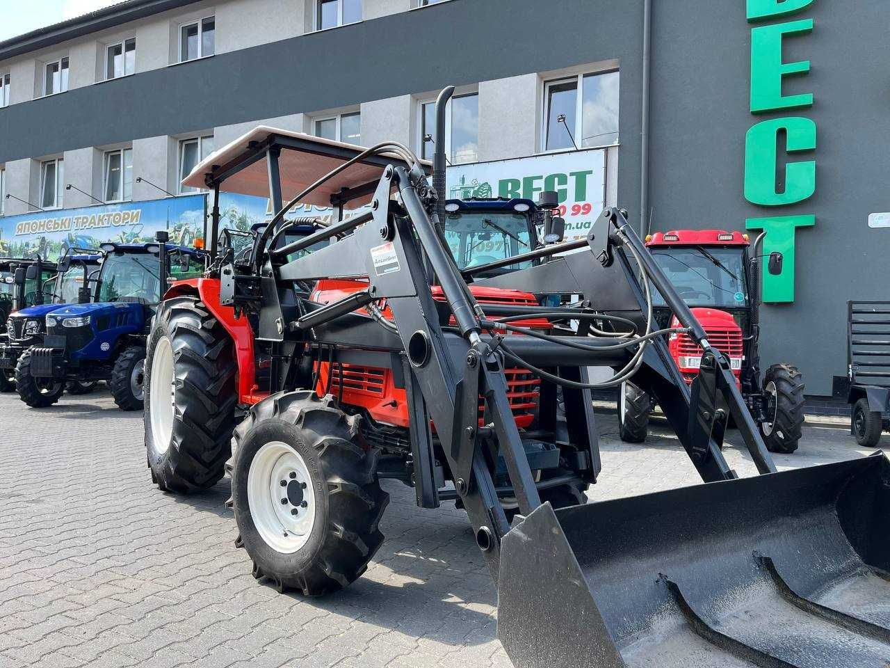 Kubota L1-455 Front
