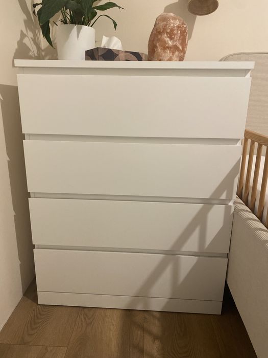 Malm biała komoda 4 szuflady IKEA