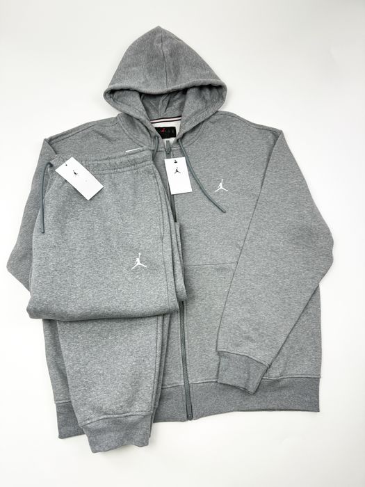 Оригінал! Костюм Jordan Essentials (сірий) (XL) Новий з бірками!