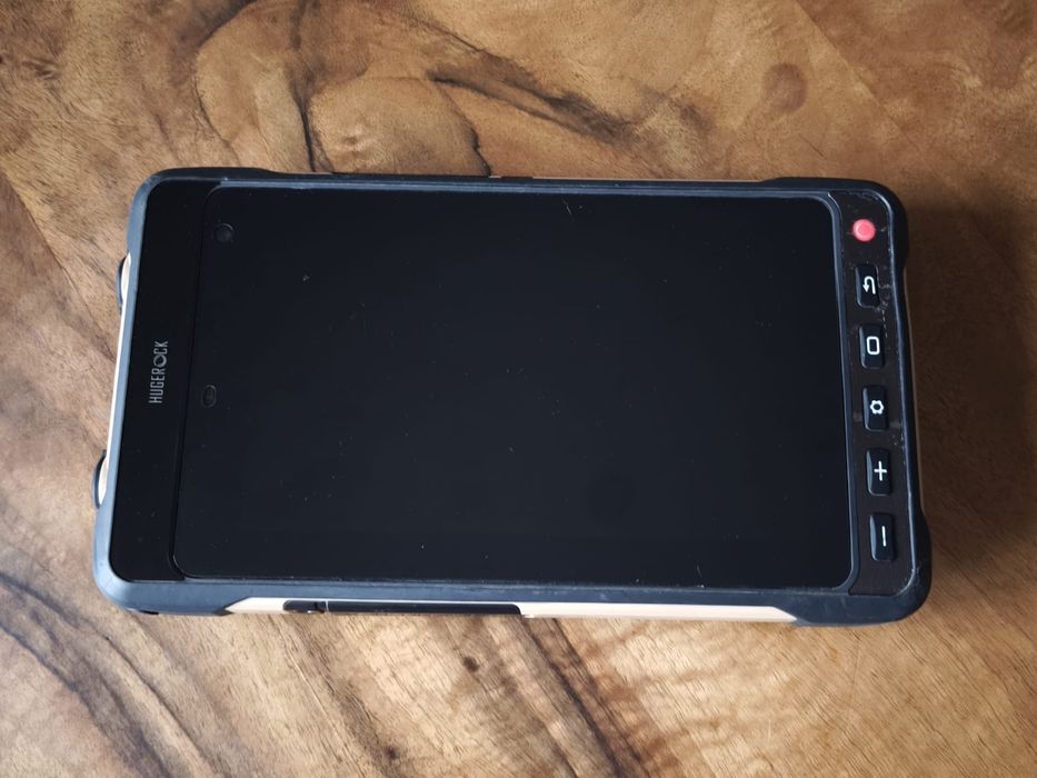 Hugerock x70 - € 450,00