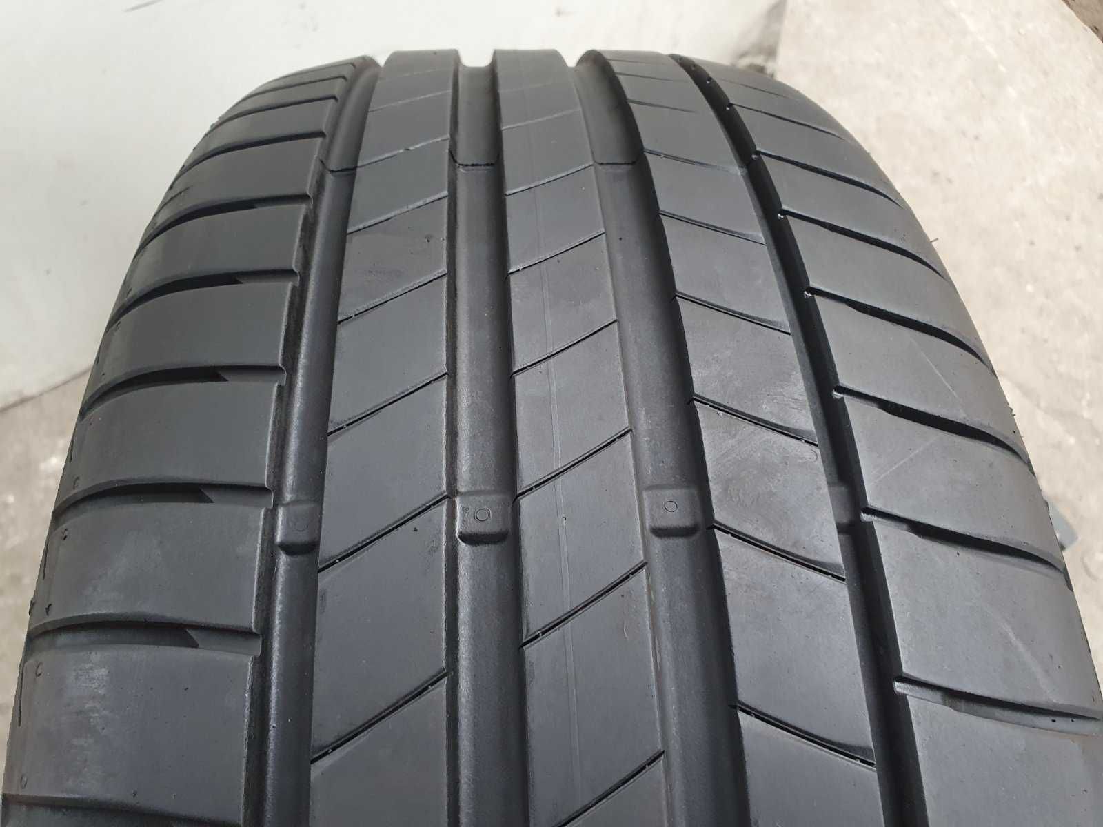2x Bridgestone Turanza T005  245/45r19  7mm  AO