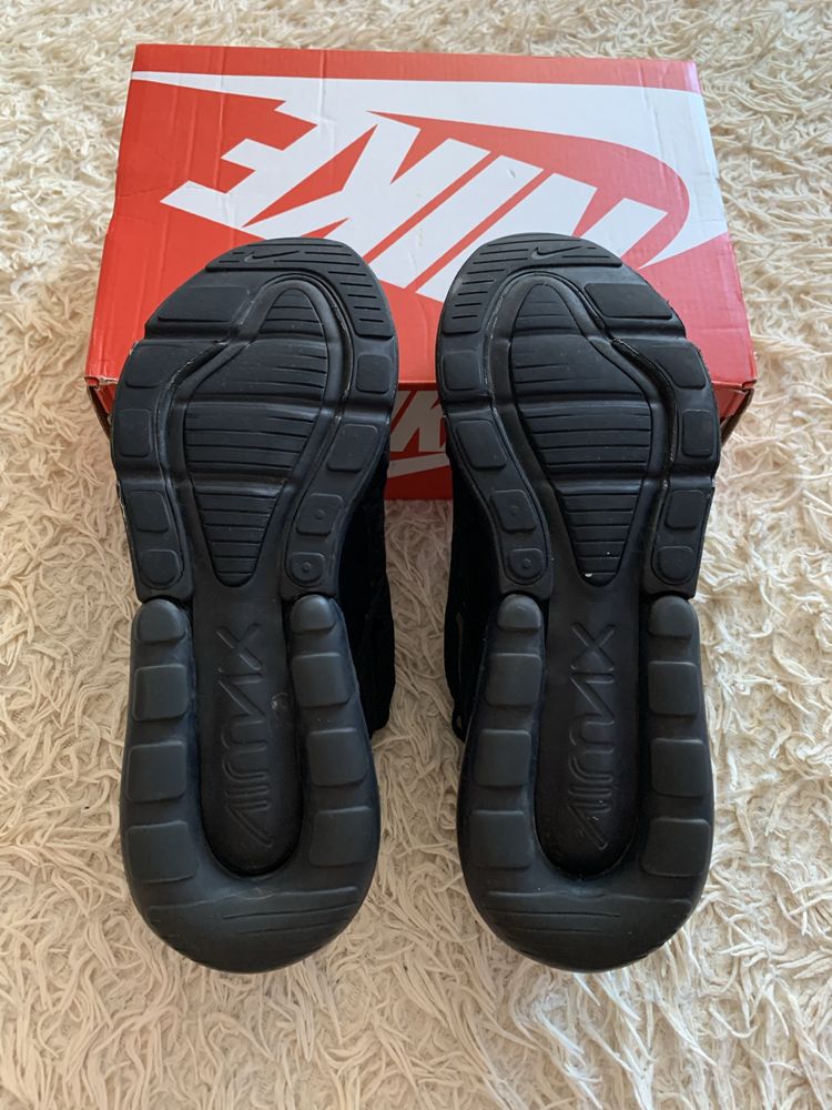 Кросівки nike air max 270