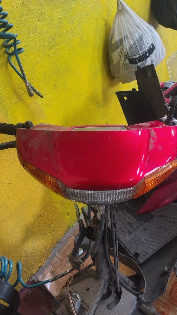 Owiewki Yamaha Axis 2t