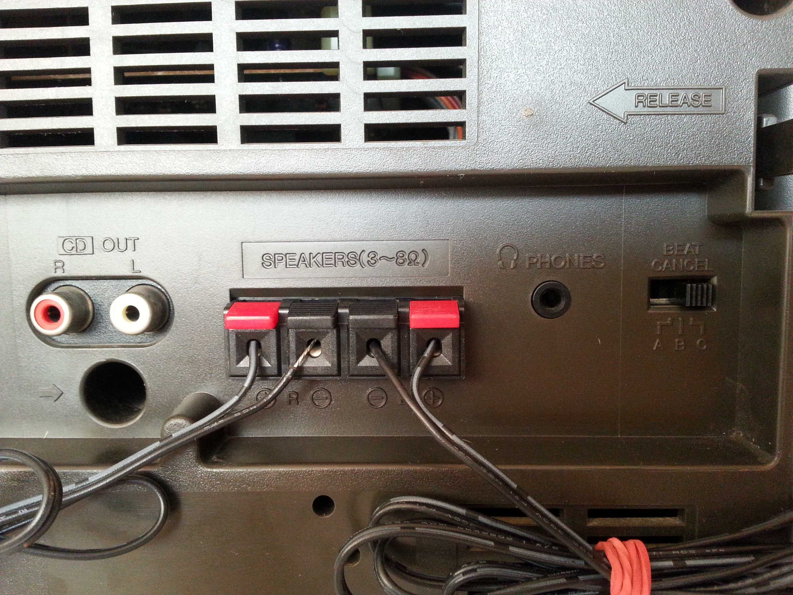 Radiomagnetofon z CD Sharp GX-CD555Z