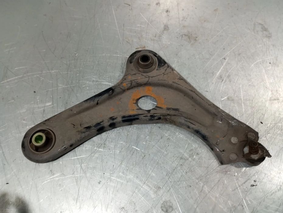 Braço de suspensão frente direito CITROËN C3 III (SX)