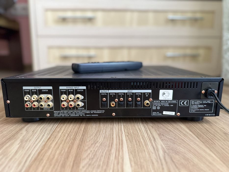 Цифровий процесор Sony SDP-EP90ES
