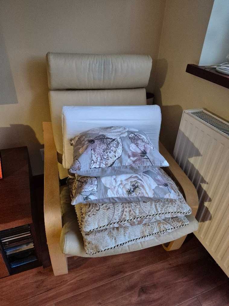 2 fotele skórzane POANG Ikea + podnóżek