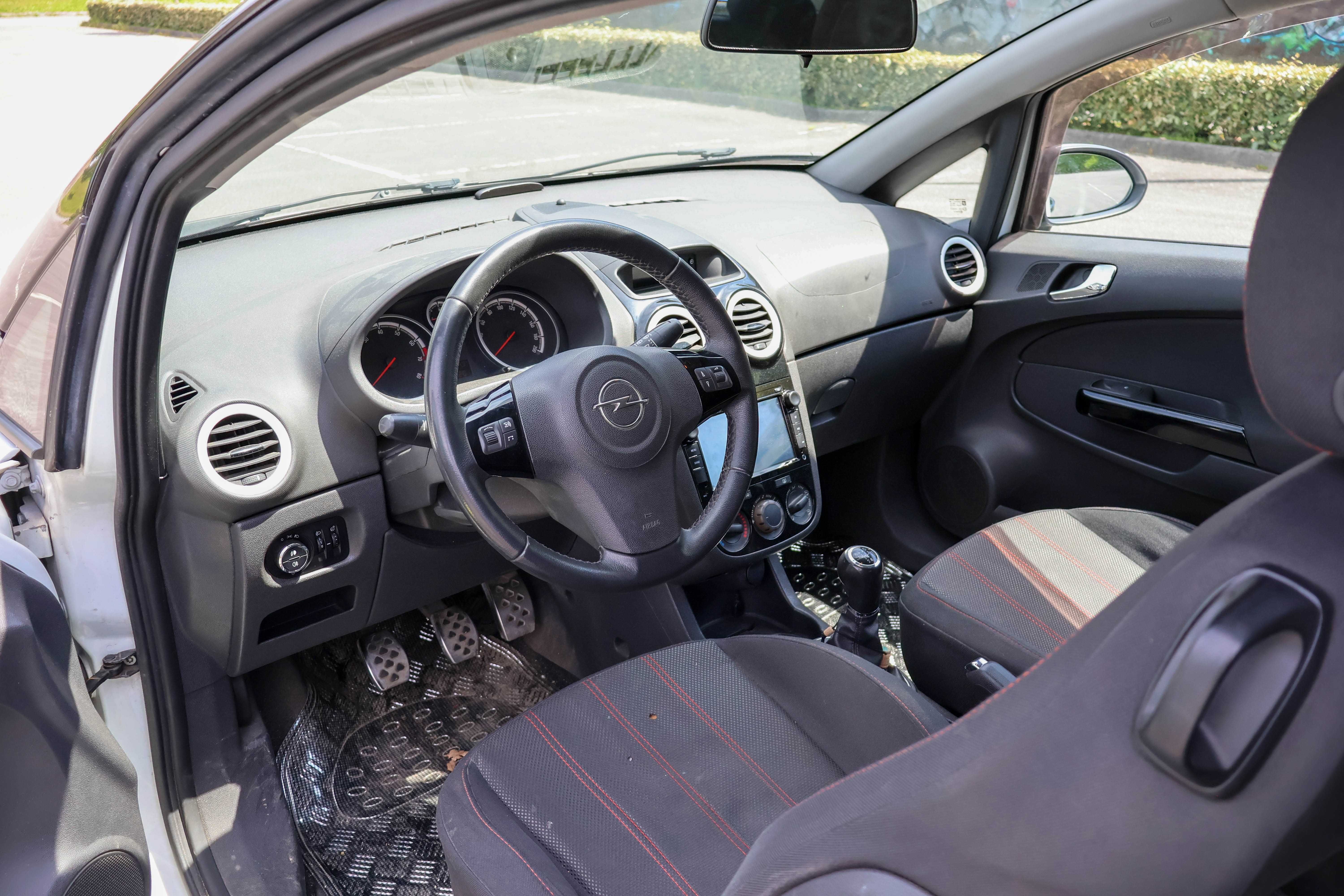 Opel Corsa D - 9400KM