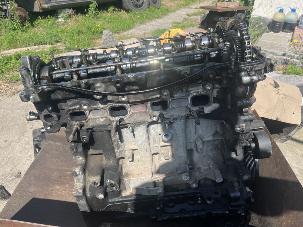 Двигун на болти/ГБЦ 2.2 Toyota RAV4 (05-16) / Avensis (03-18) 2AD-FHV