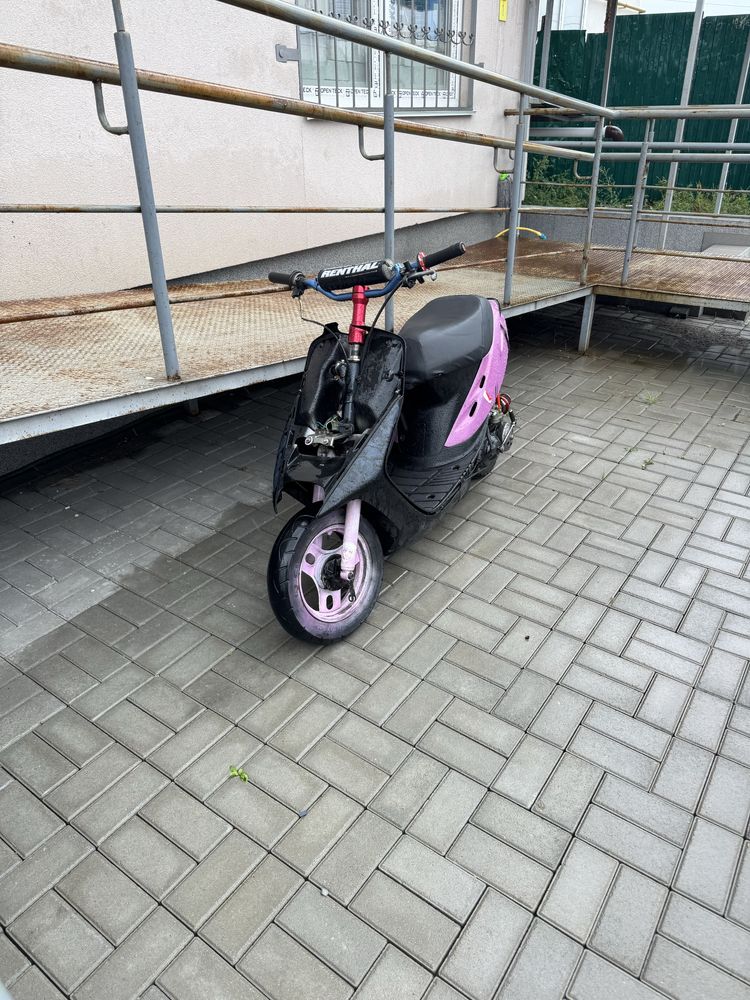 Honda Dio 27, під стант