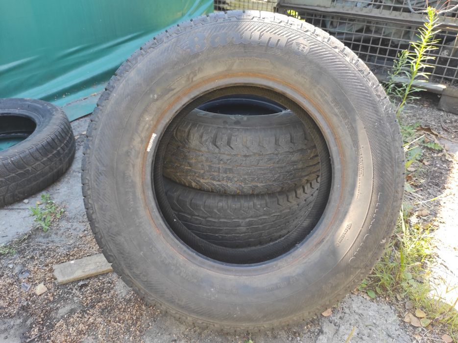 Opona Barum bravuris 4x4 205/80 R16