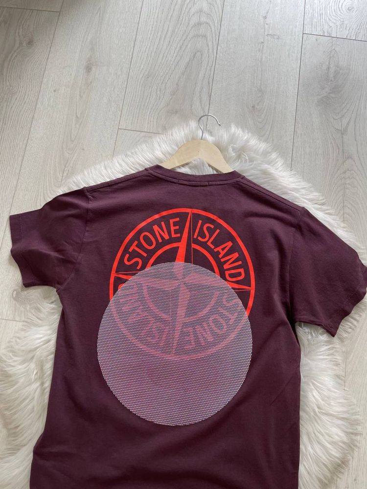 Нова футболка Stone Island, S